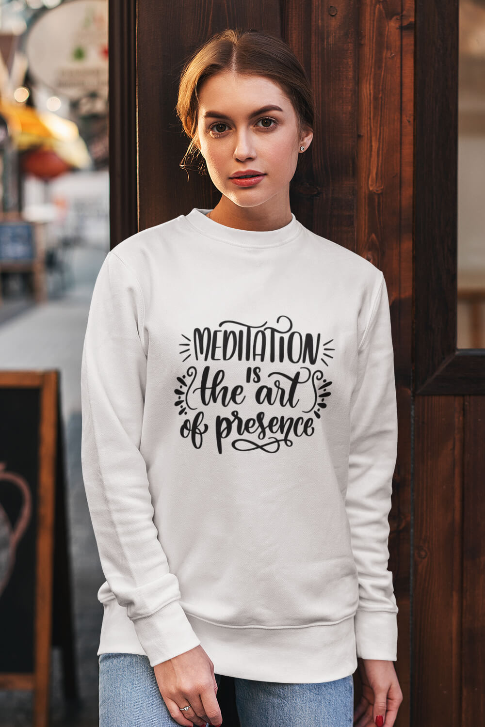 Meditation is the art of presence | Regular Fit | Unisex Sweatshirt